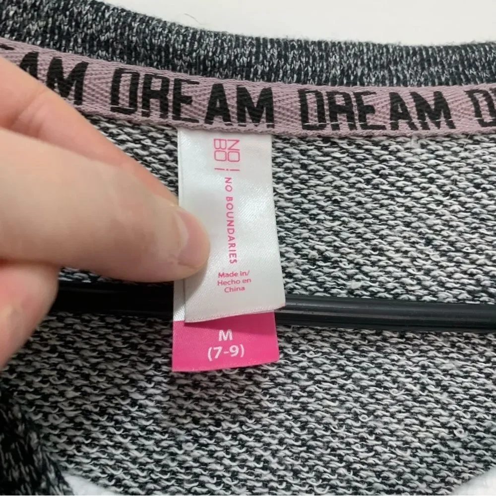 No Boundaries Grey Dream Long Sleeve Top Size Medium Juniors